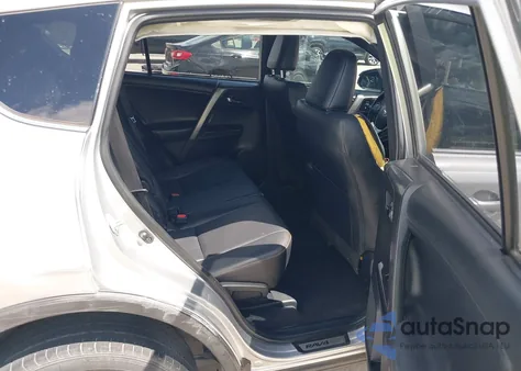 2018 Toyota Rav4 Se из США, поврежденный, VIN JTMNFREV3JJ159703